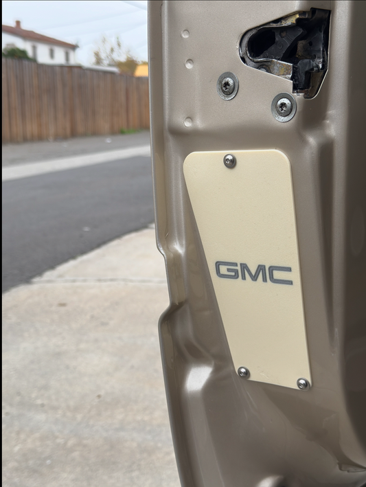88-98 GM OBS Door Vent GMC Logo