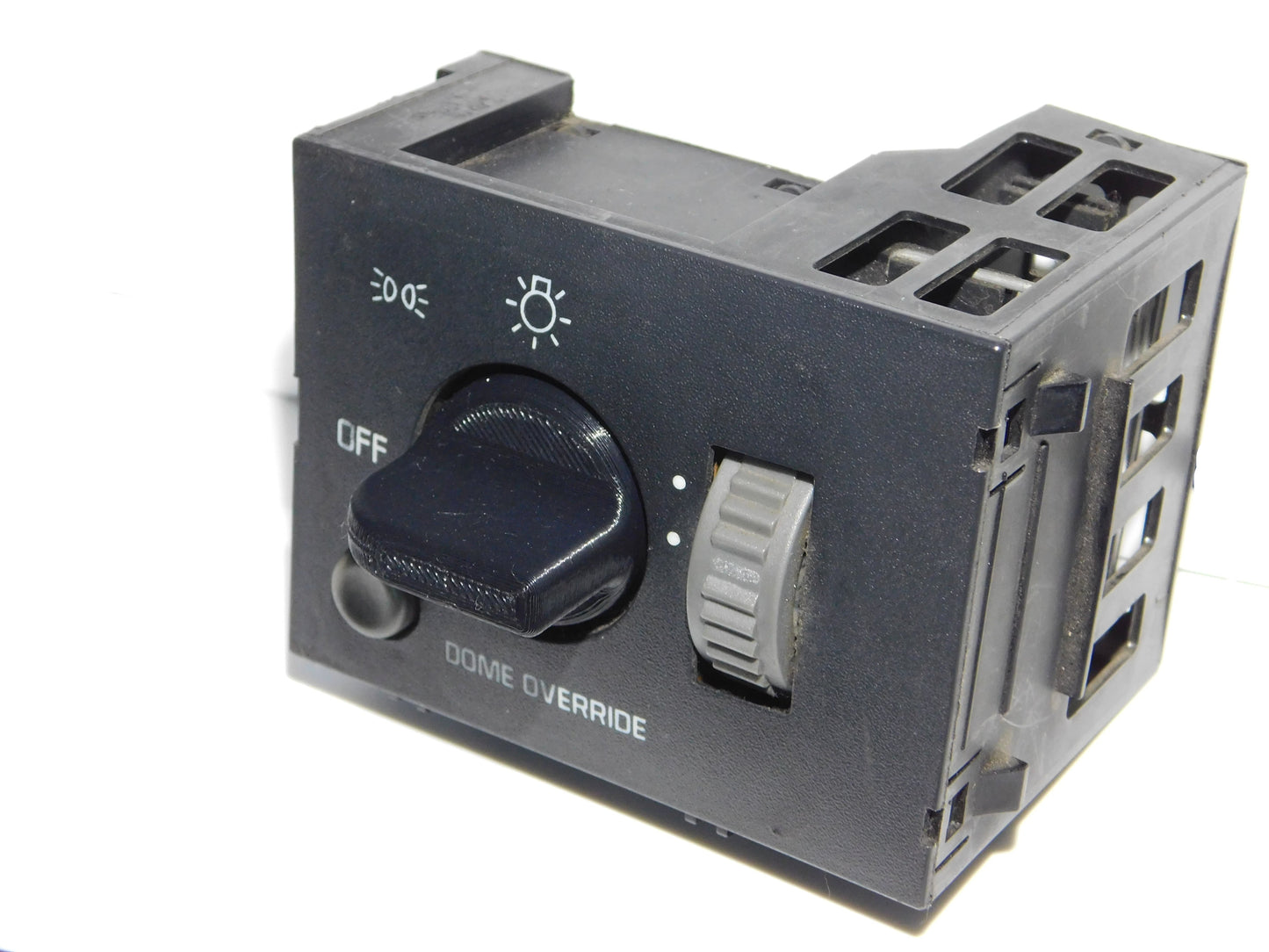 95-98 OBS Replacement Headlight Knob